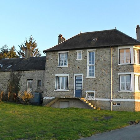 Les Hautes Loignieres Pre-en-Pail-Saint-Samson Exterior photo